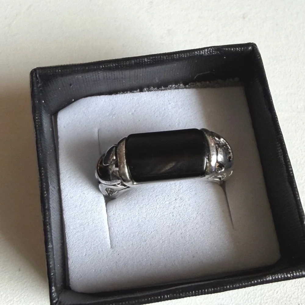 Premier Designs Gothic Silver Tone Black Onyx Rectangular Statement Ring SZ 7.25